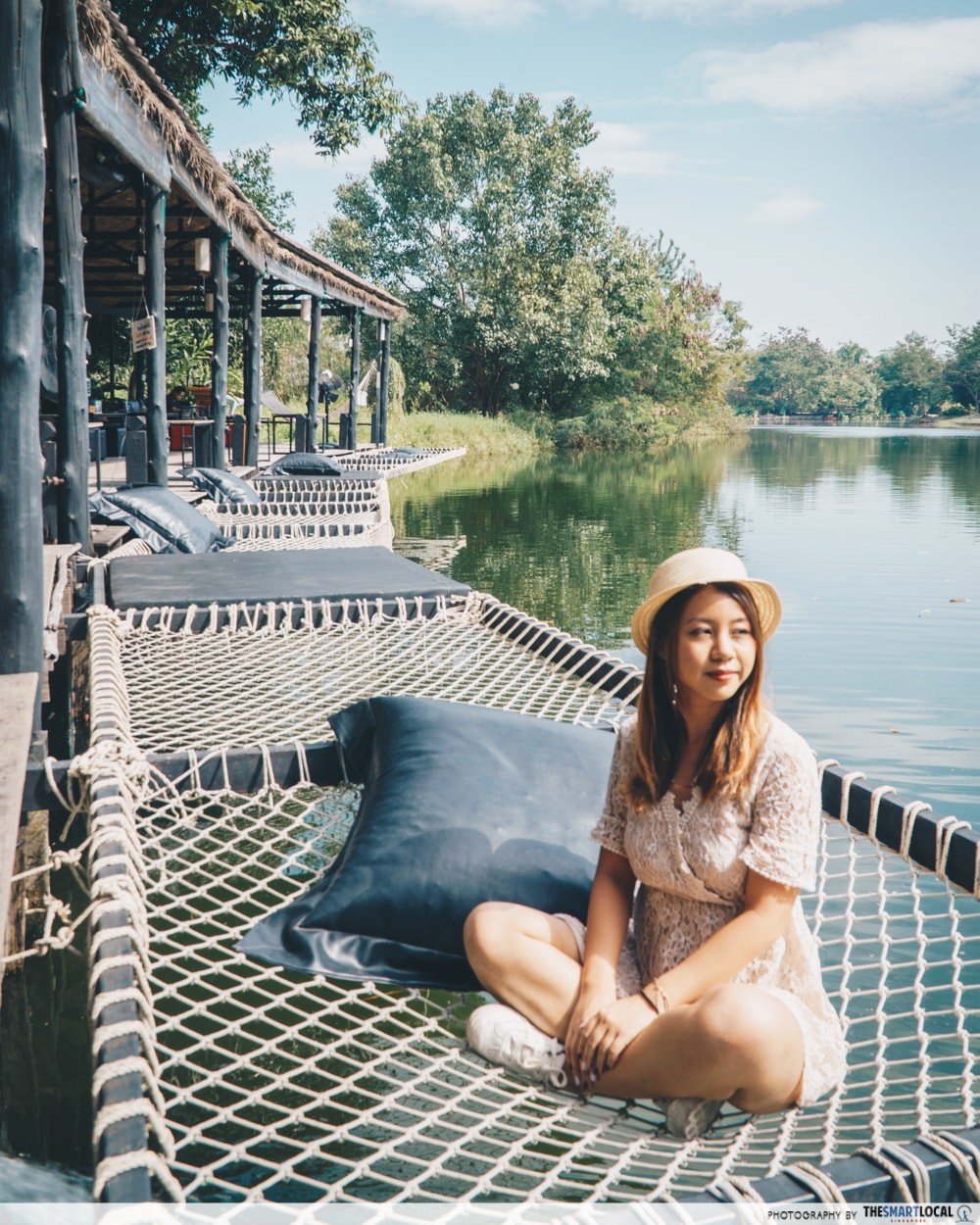 chiang mai Phuffin In The Lake - sitting on net