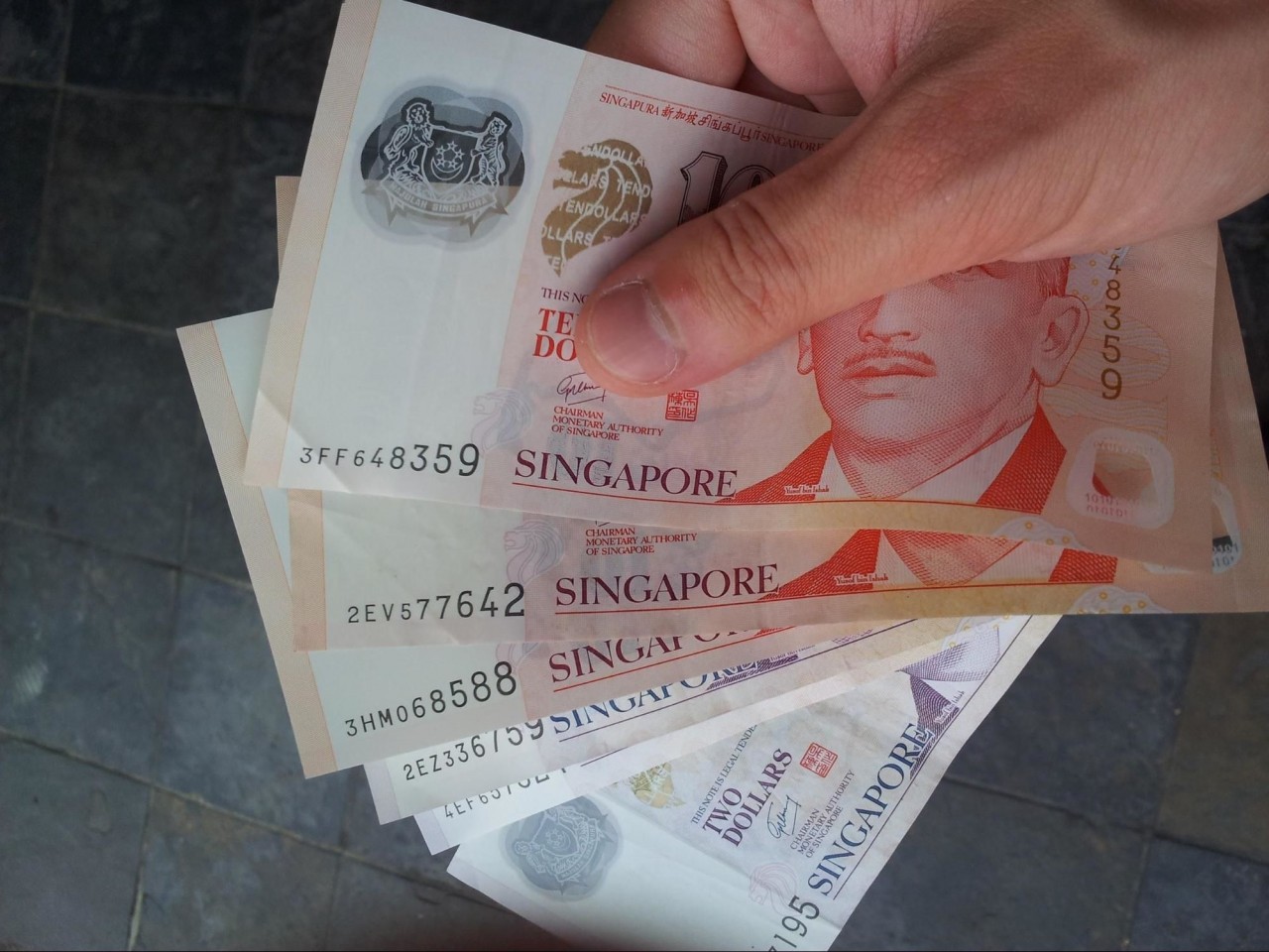 singapore money