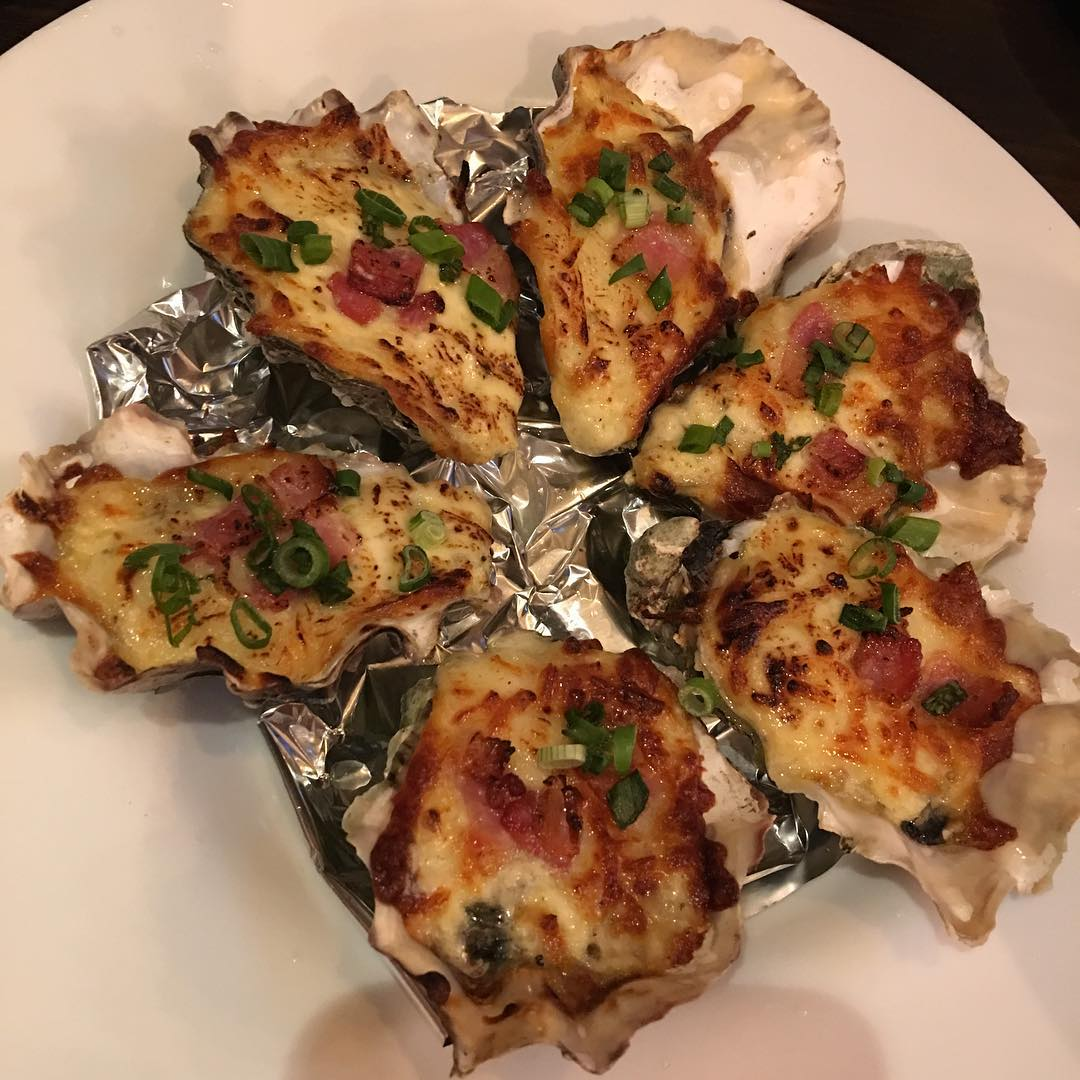 wine mansion singapore baked oysters