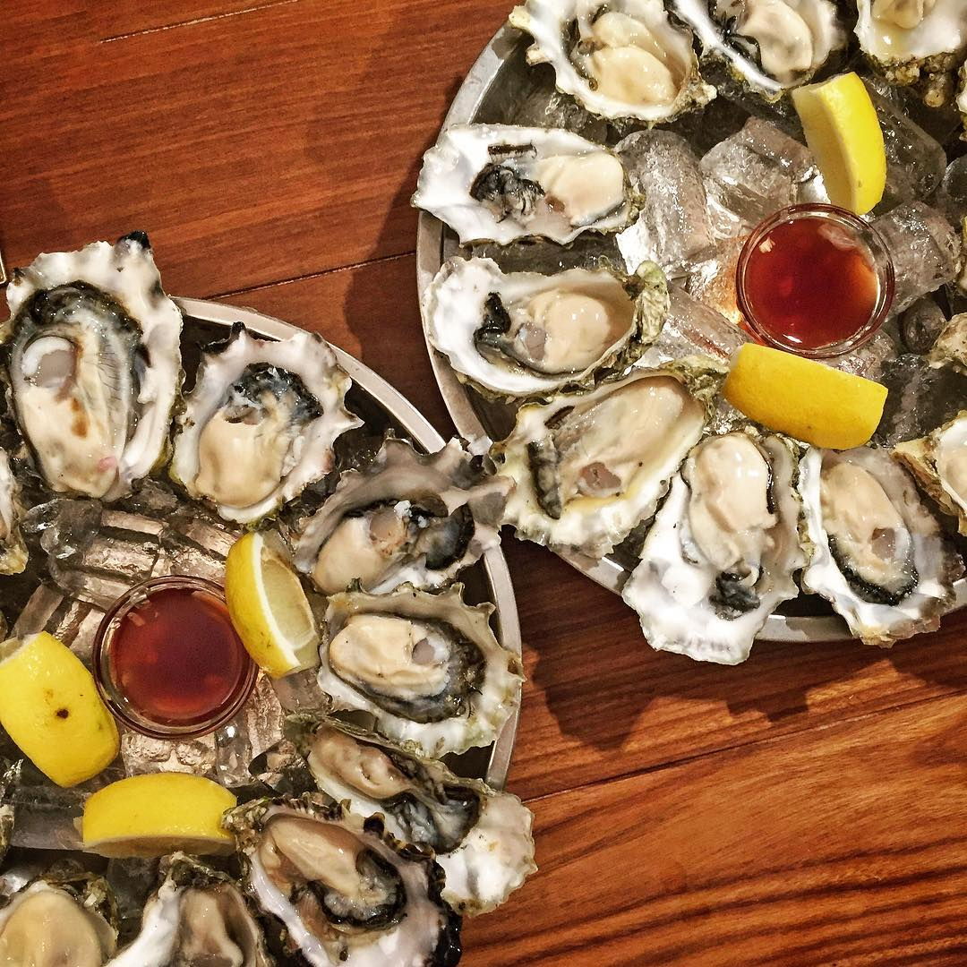 tanuki raw oyster $2 happy hour