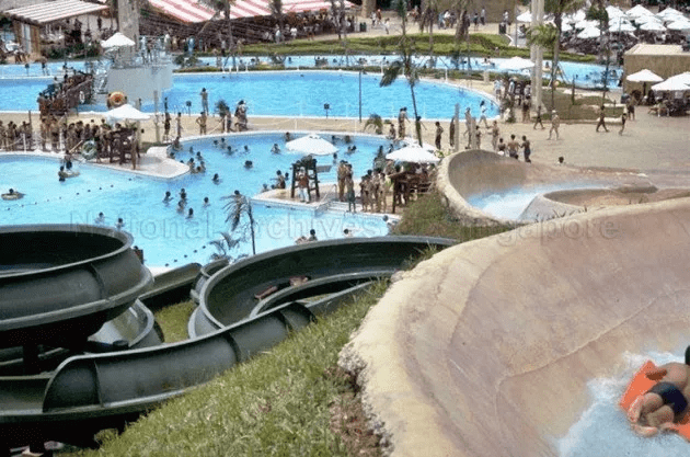 Fantasy Island - water theme park pools
