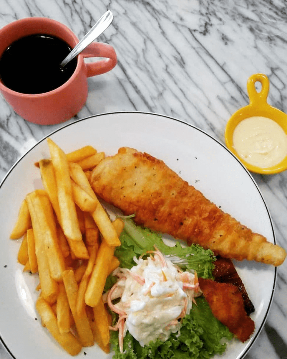 Lamuse cafe - fish and chips