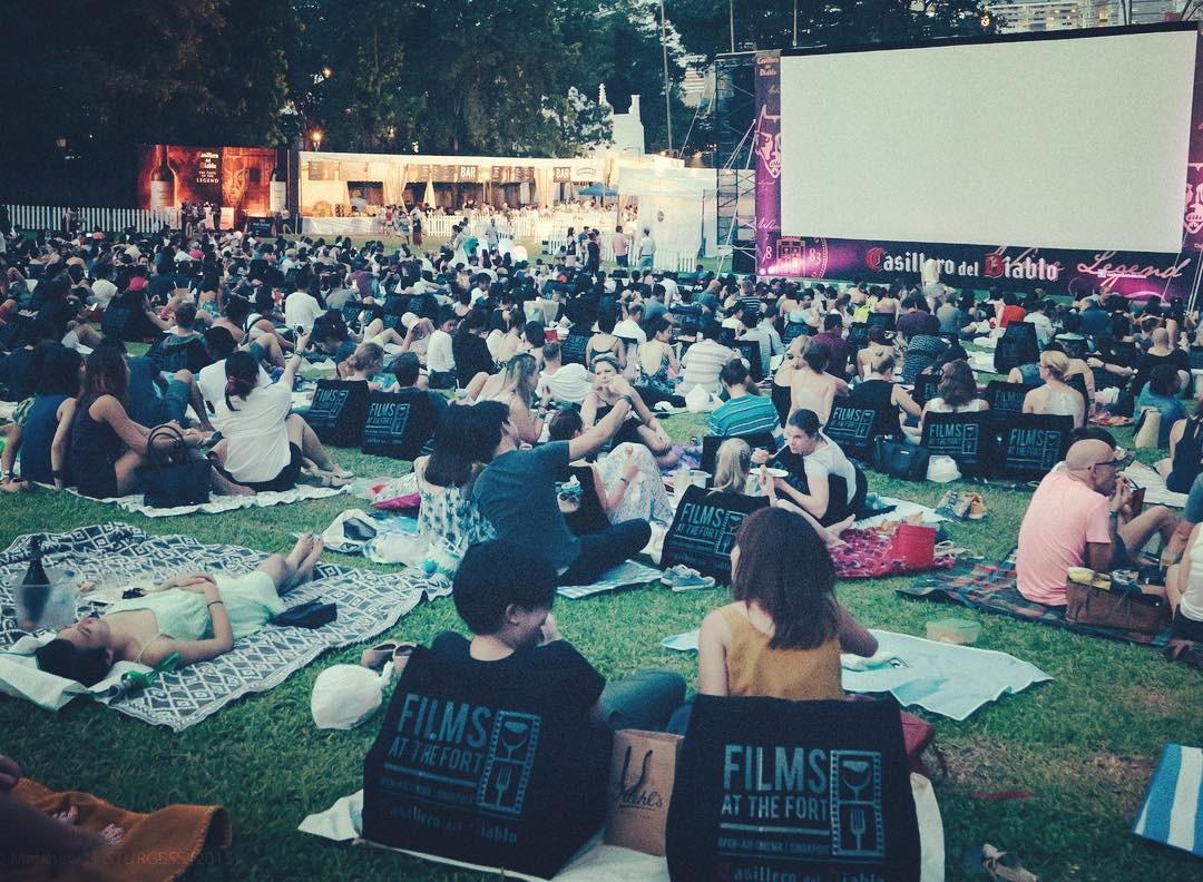 outdoor films at the fort