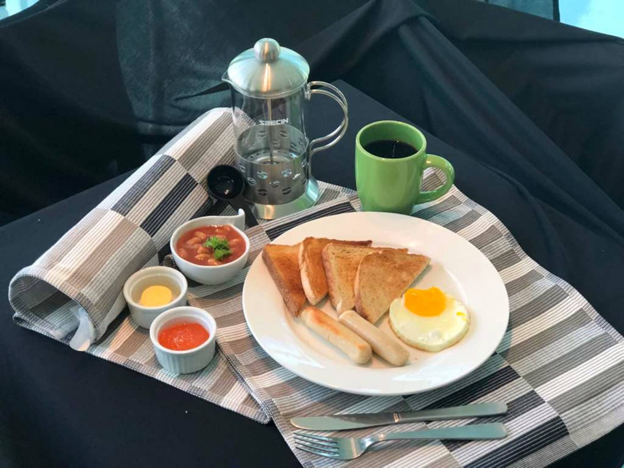 breakfast melange hotel