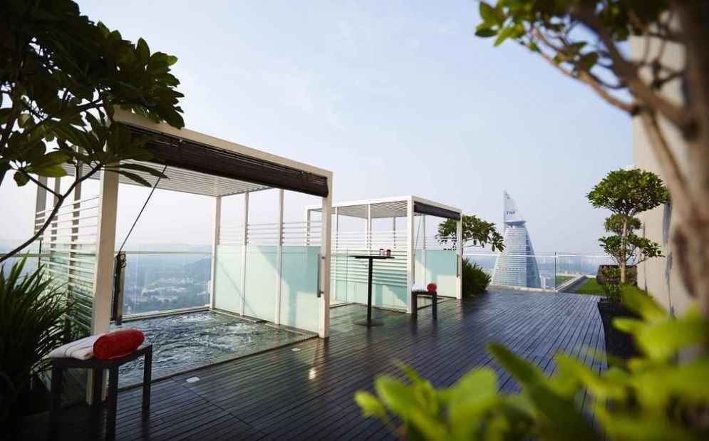 9 Hotels in Kuala Lumpur With Infinity Pools For Short Getaways From ...