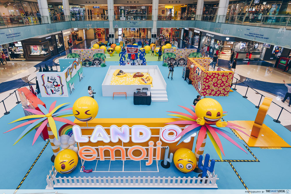 Marina Square Has SG’s First Ever Emoji-Themed Photo Stations & Ball ...