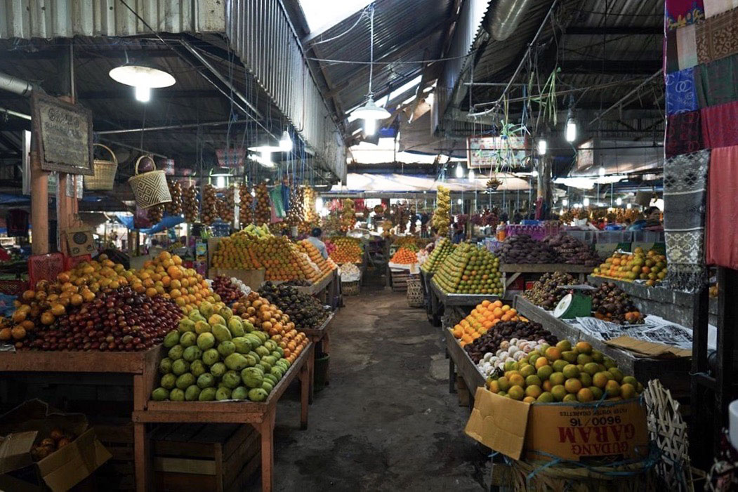 Berastagi Fruit Market Toba