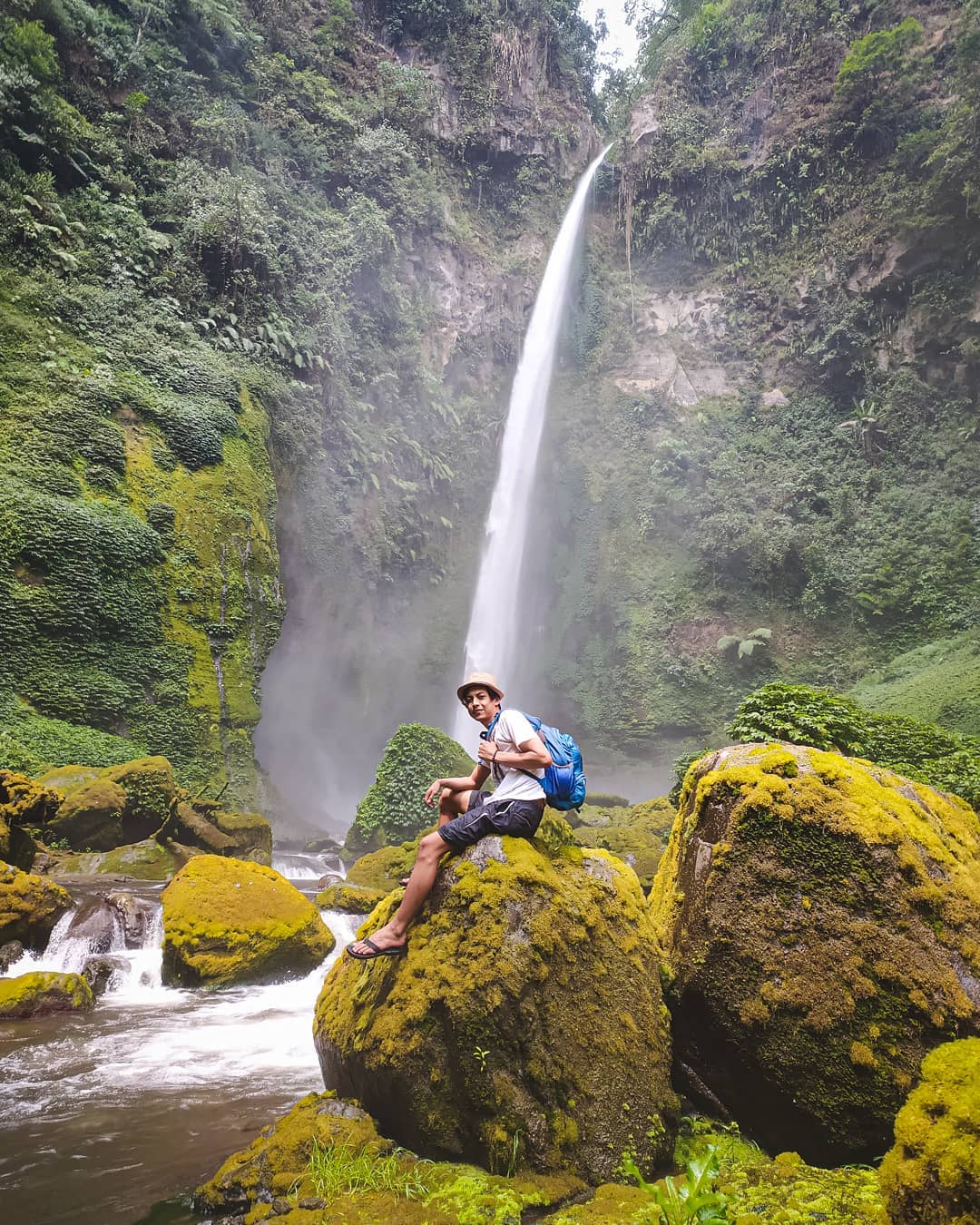 coban pelangi waterfall Indonesia