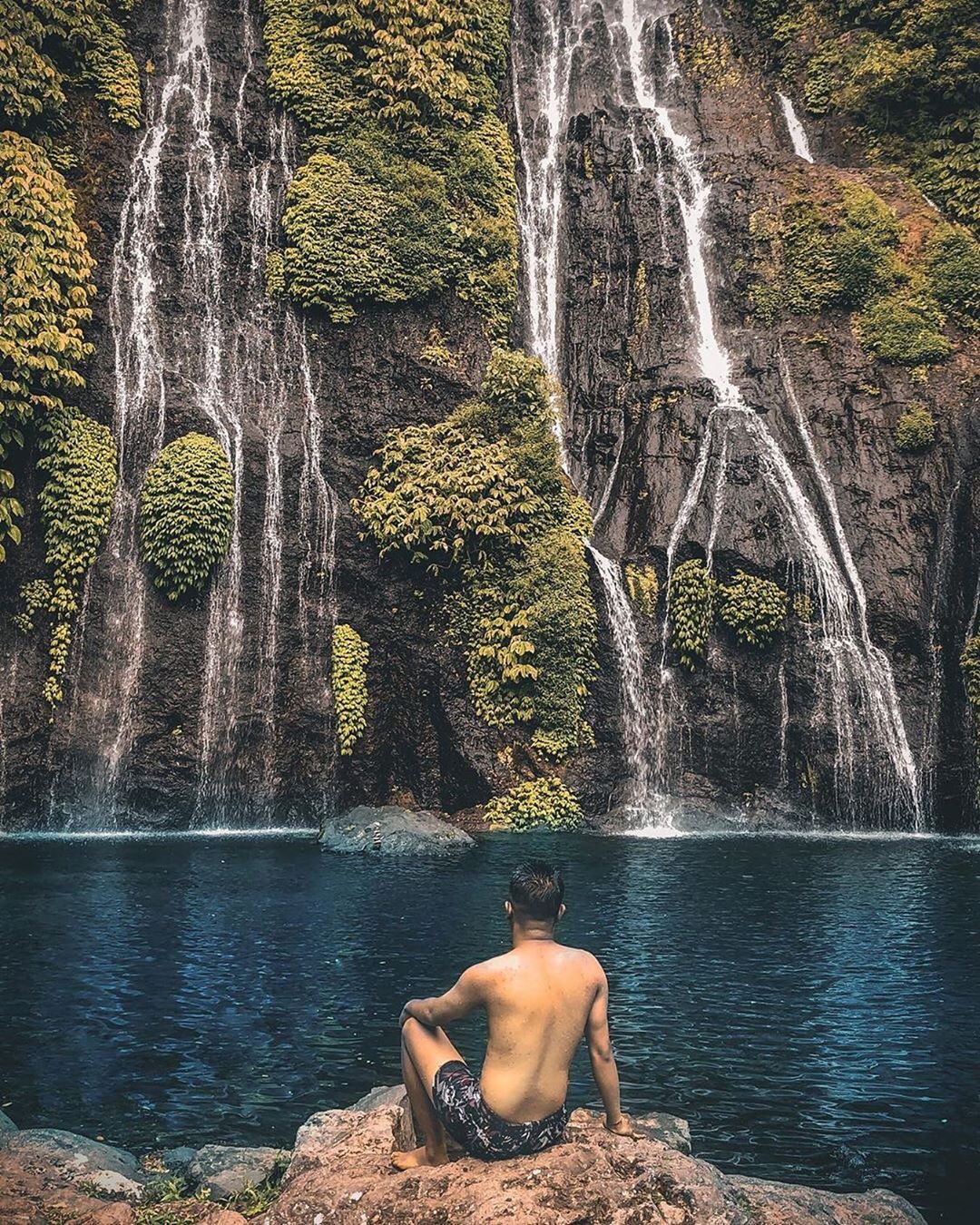banyumala twin waterfall Indonesia