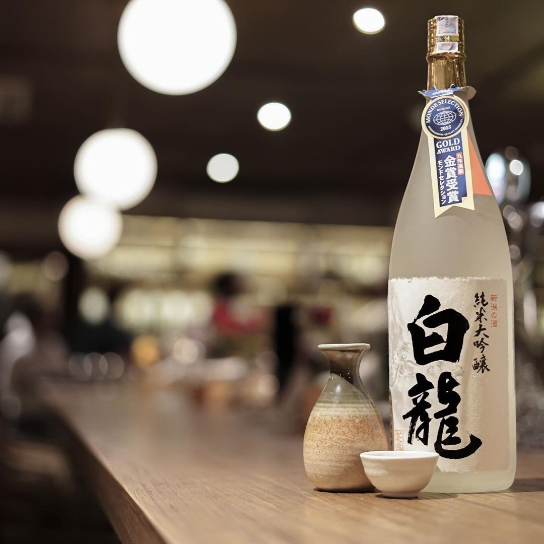 relaxing bars in jakarta - fujin sake