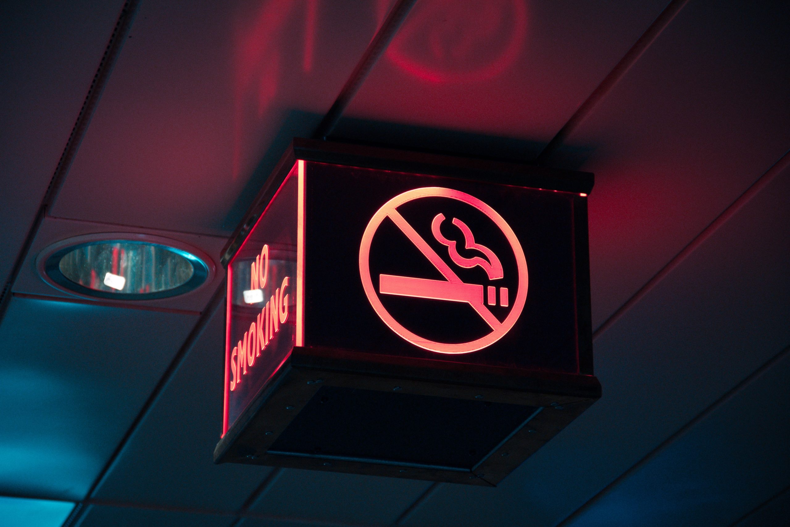 non-smoking sign in japan