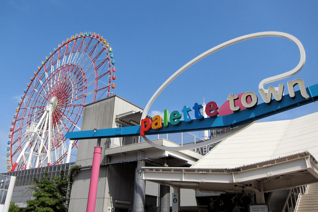 palette town giant ferris wheel tokyo japan