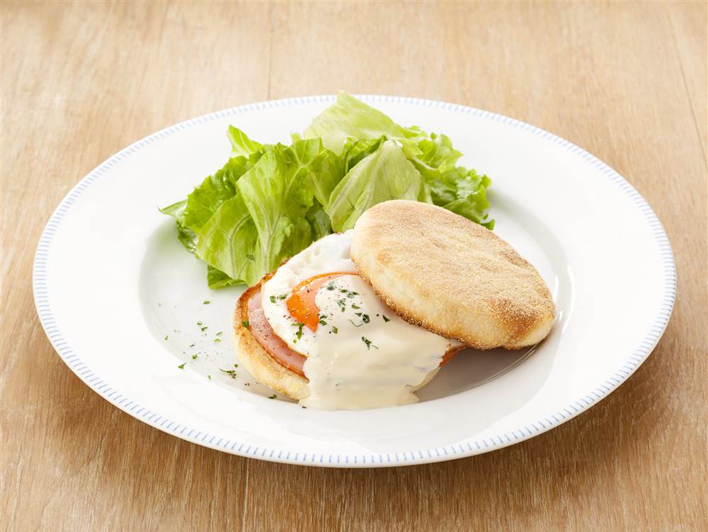 Kewpie mayo recipes - eggs on english muffins 