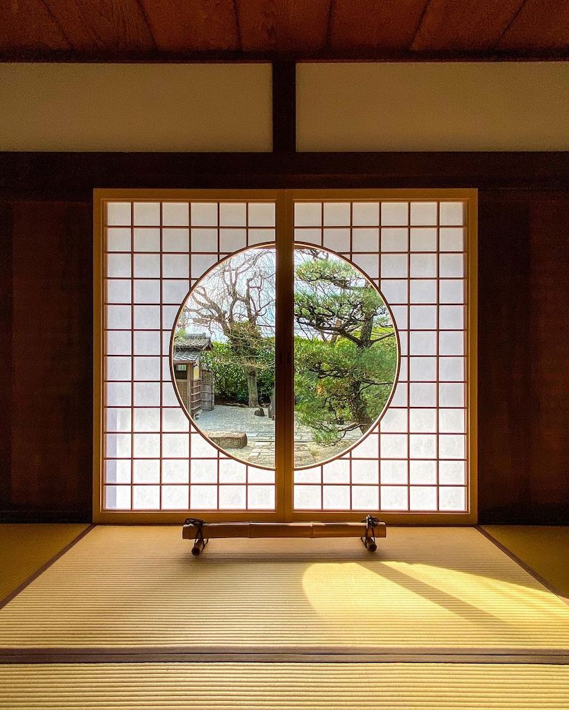 Japanese zen gardens - shoji window