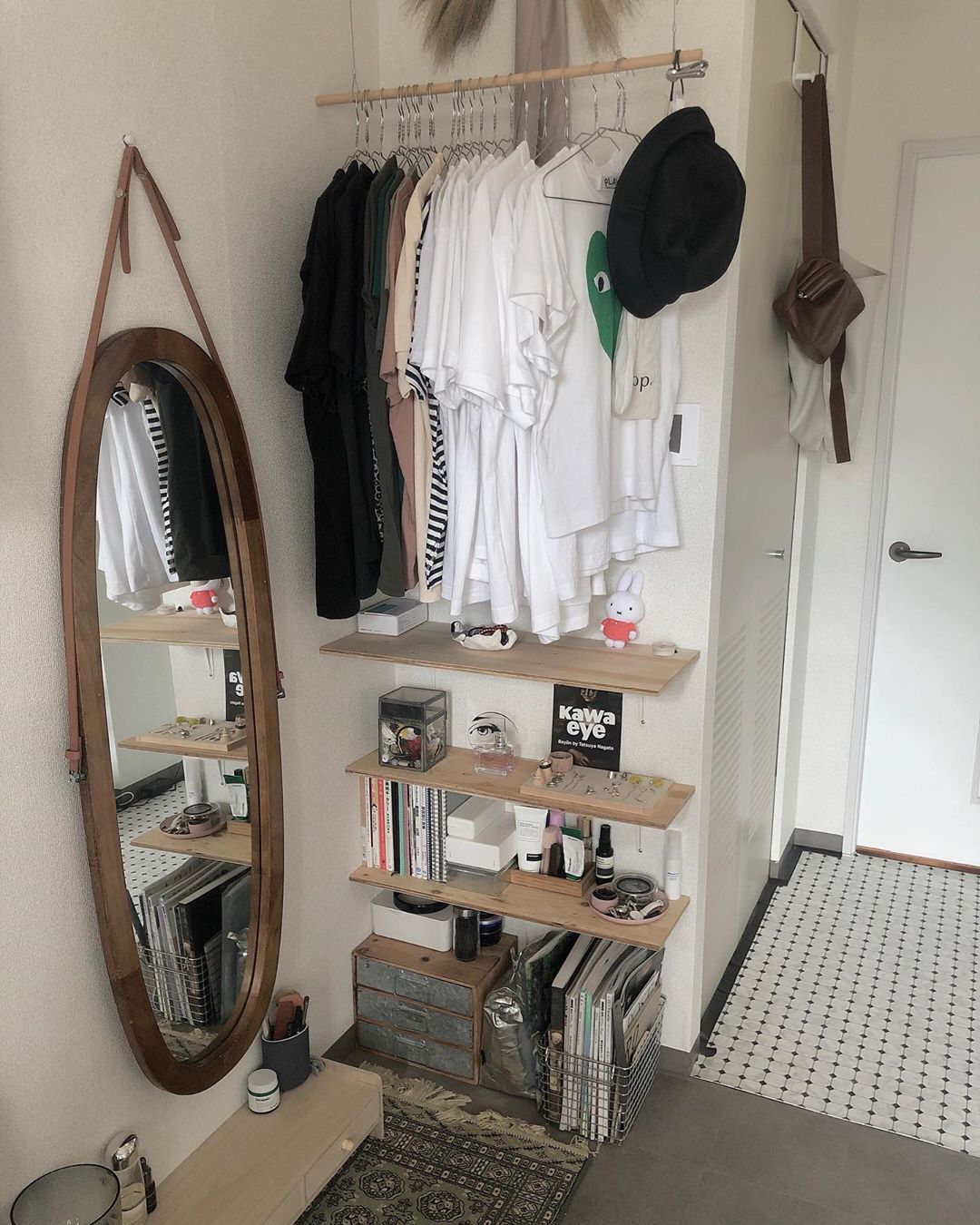japanese home decor - shelves
