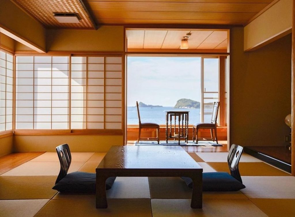 Japan travel tips - ryokan interior