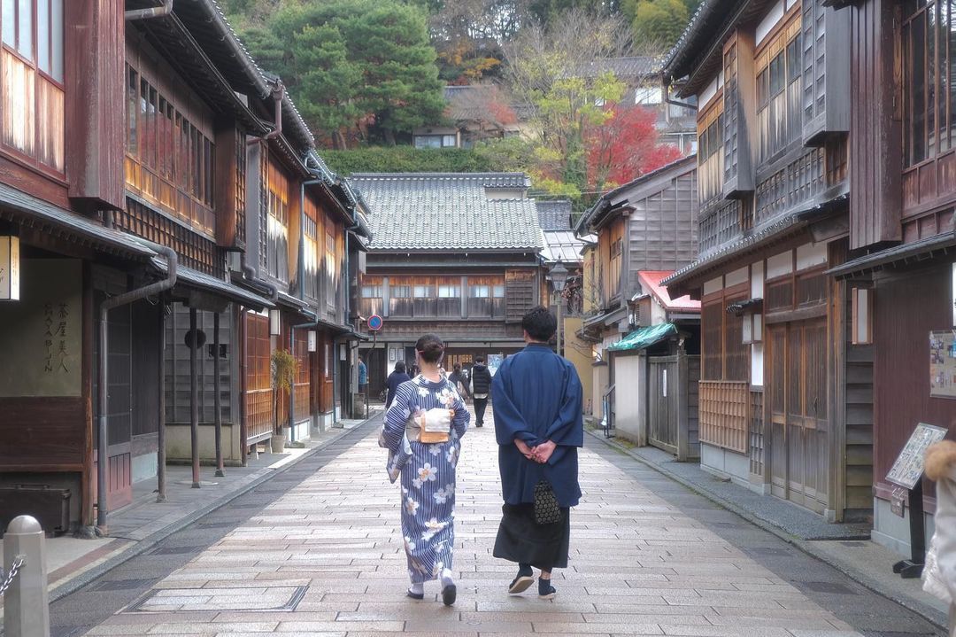 8 Traditional Japanese Towns That Will Transport You Back In Time