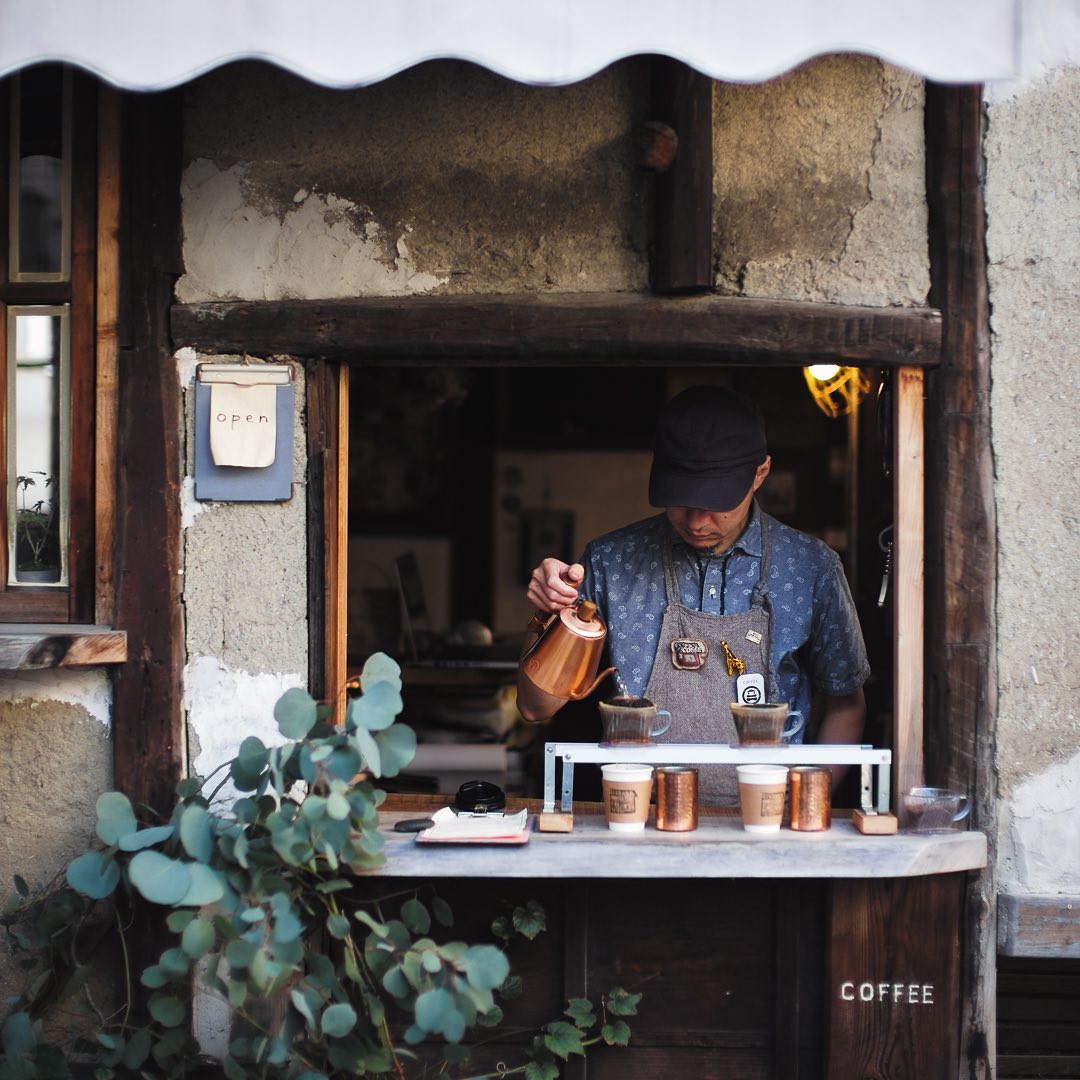Kyoto cafes - barista