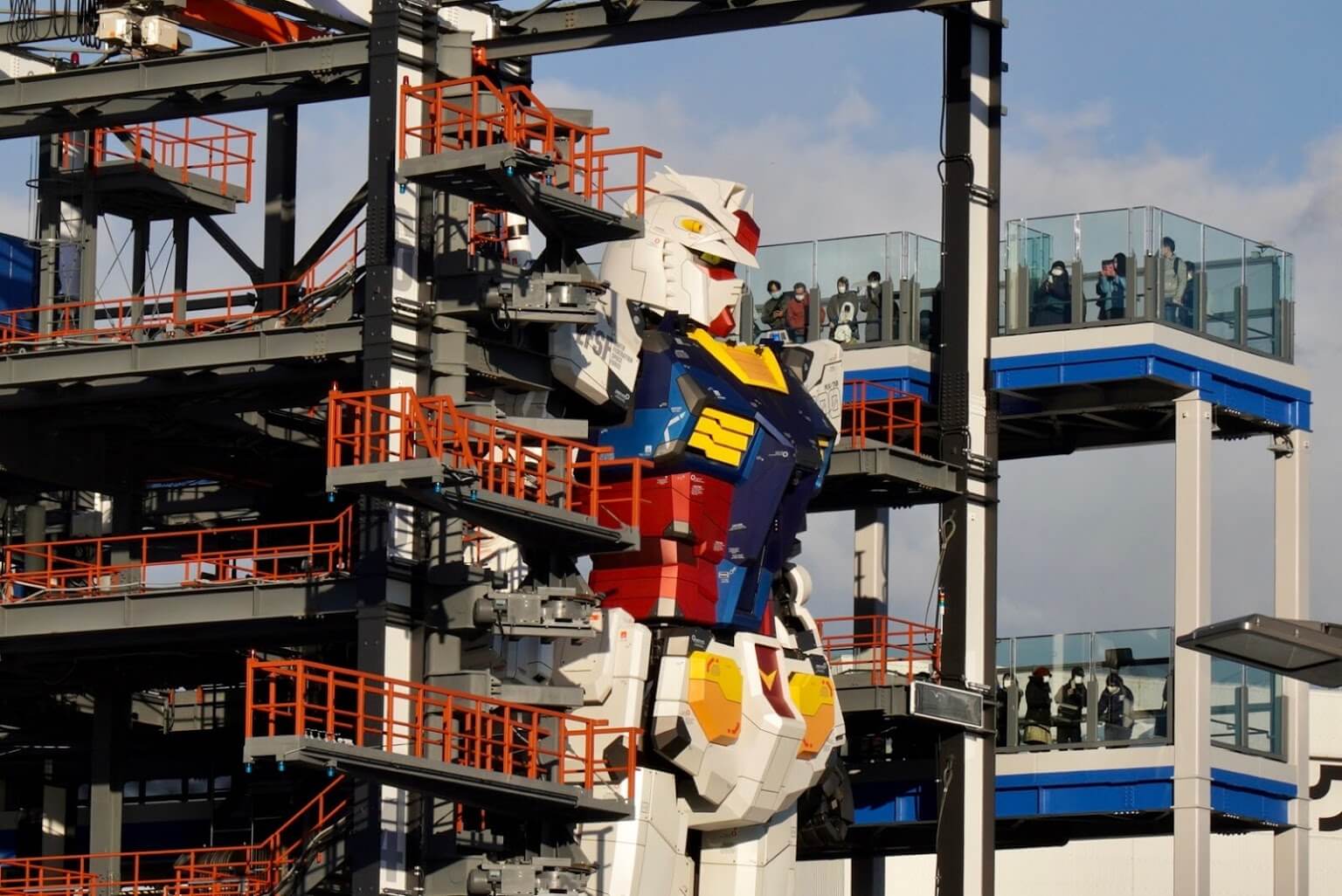 Gundam Factory Yokohama - gundam viewing platforms