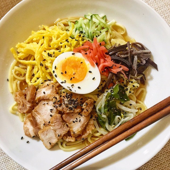 instant japanese chilled noodles - hiyashi chuka