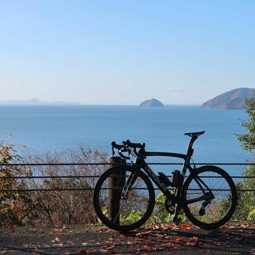 Cycling in Japan - lake biwa