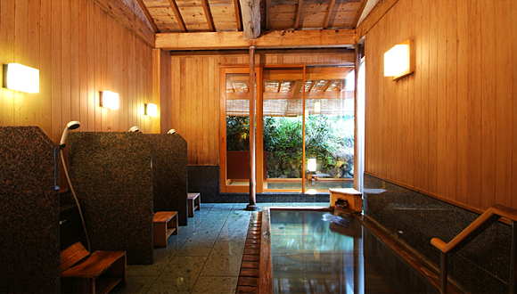 japanese onsen guide - shower area