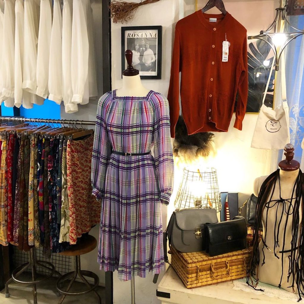 9 Korean Clothing Stores In Seoul That Will Satisfy All Vintage Lovers