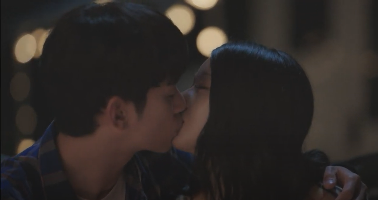 20 Kim Soo Hyun Kiss Scenes That Left Us Wanting For More