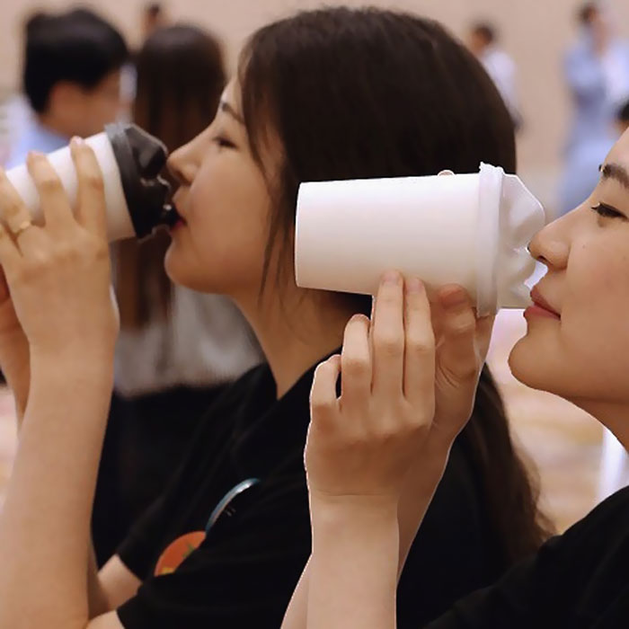 Korean Lifestyle Goods - kiss cup lid