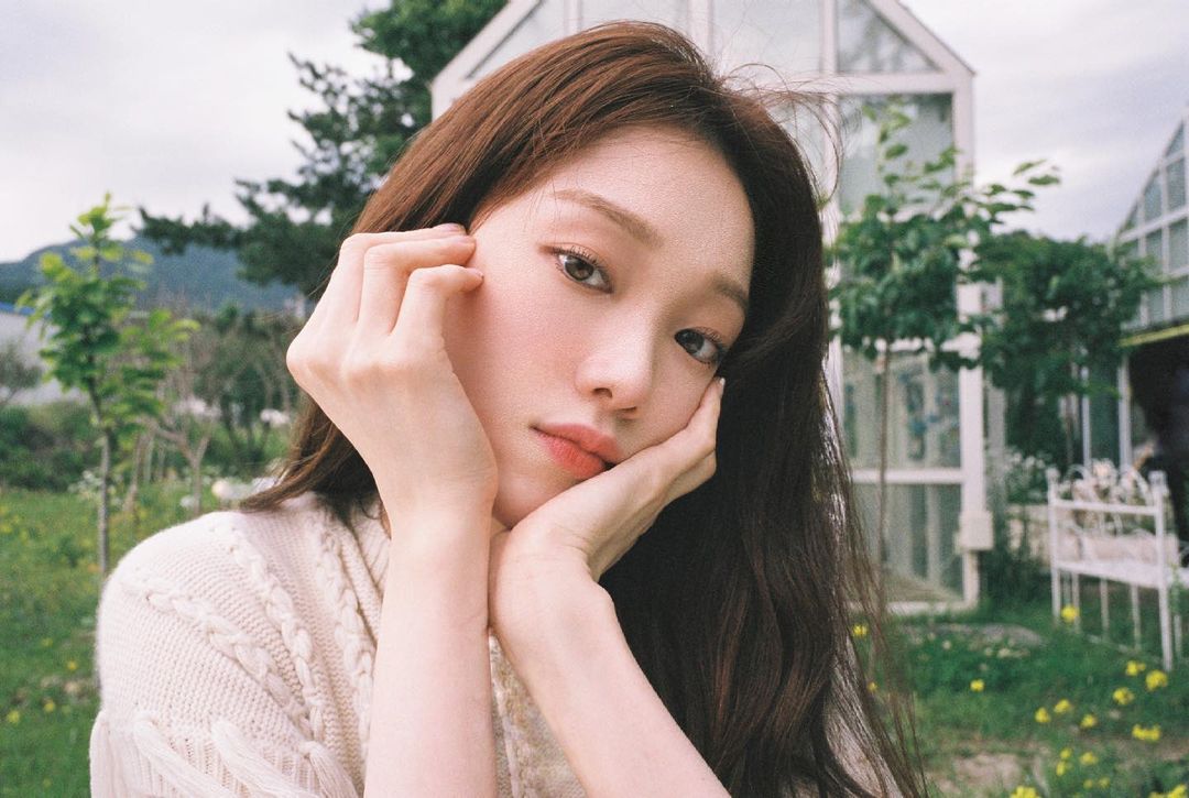 lee sung-kyung loco - lee sung-kyung's instagram post