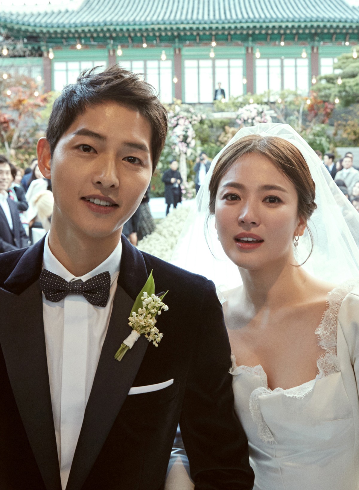 korean celebrity couples - song joong-ki and song hye-kyo