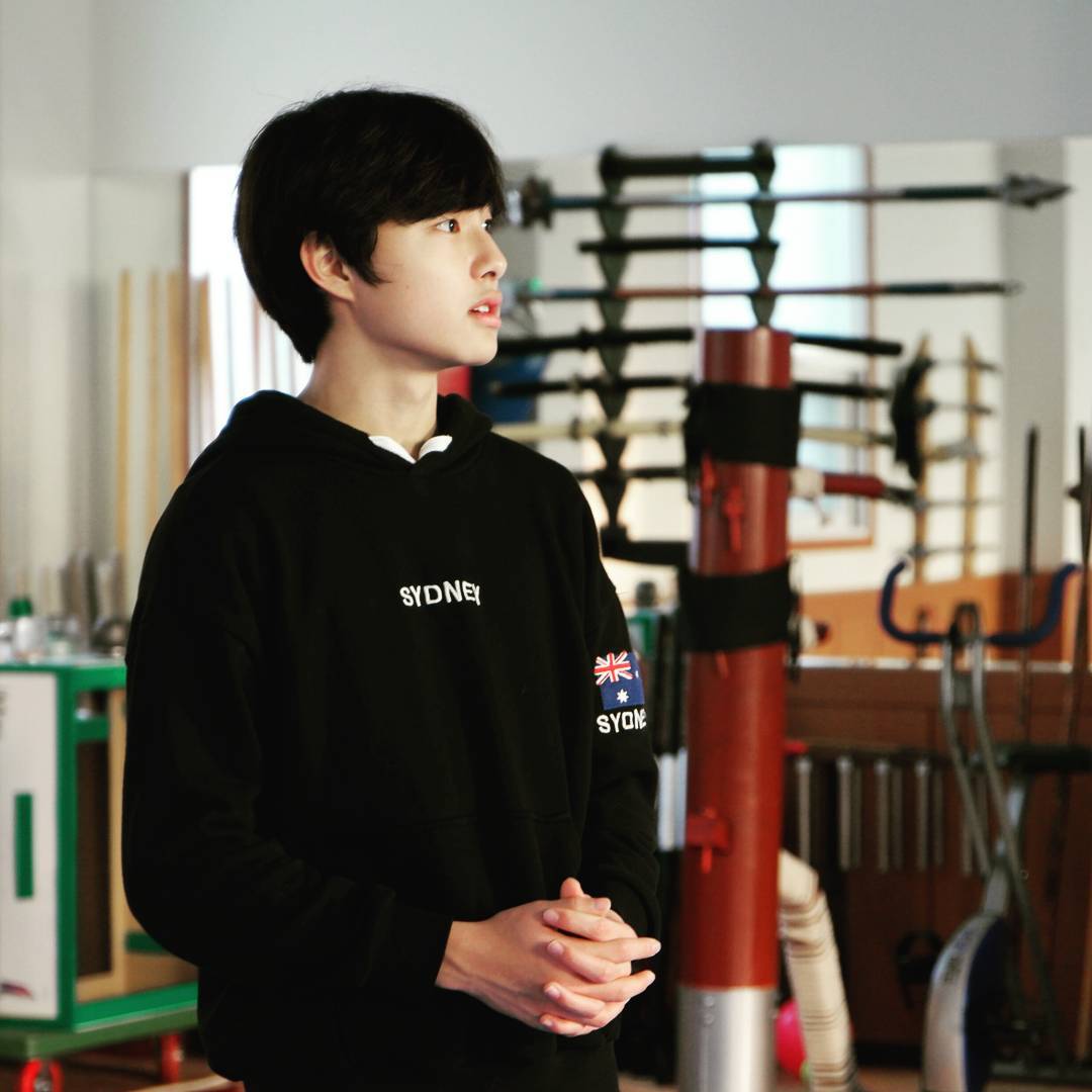 Yoon Chan-young facts - school gym
