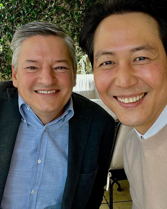 Lee Jung-jae facts - Lee Jung-jae with Ted Sarandos, the Co-CEO and Chief Content Officer at Netflix