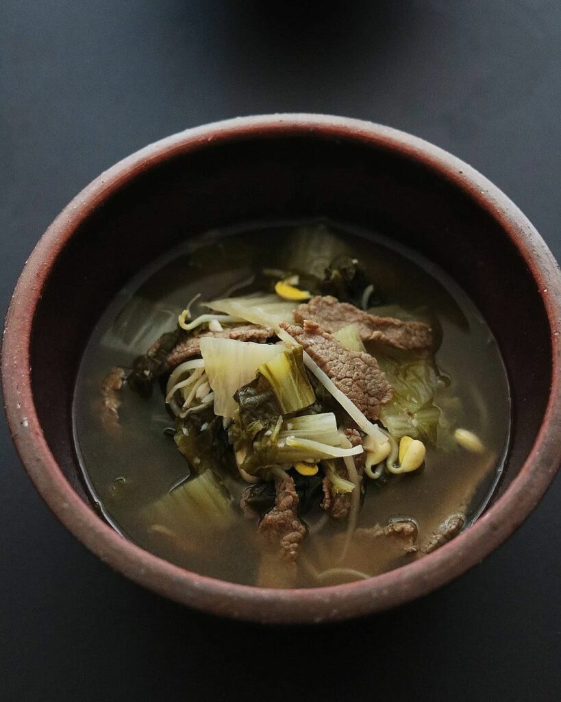 Korean hangover soups - ugeoji guk