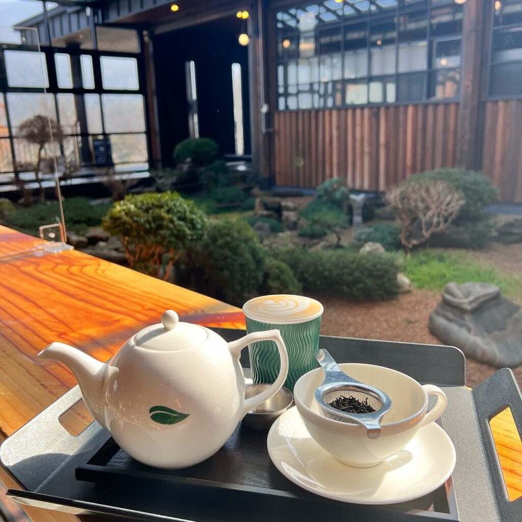Cafe Soom - unique tea 