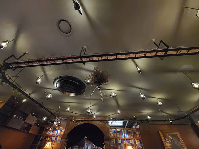 PO TID - flying brooms when you look up at the ceiling 