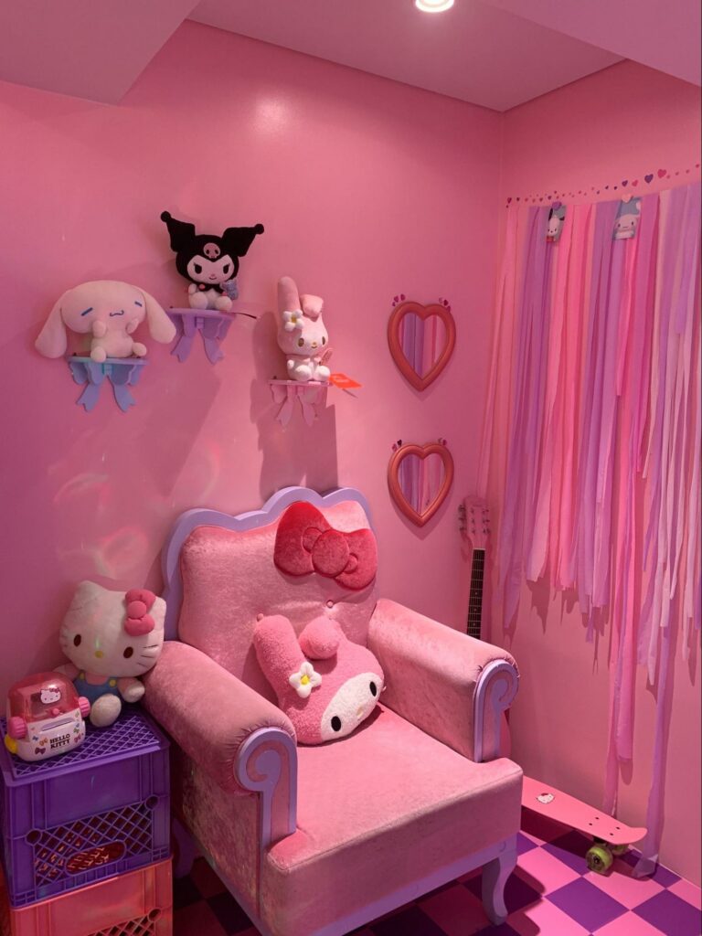 Sanrio Lovers Club - Hello Kitty armchair