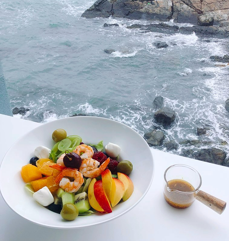 Picnicker - Butter Shrimp & Seasonal Fruit Salad