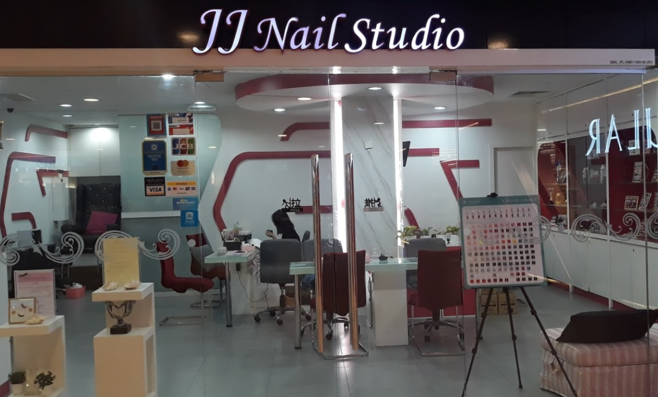 Nail salons in KL - nail studio