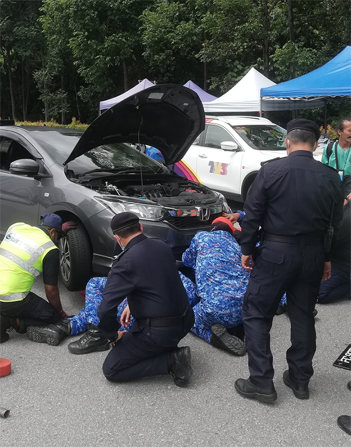 PDRM, AMP, and PLUS Highway Crew