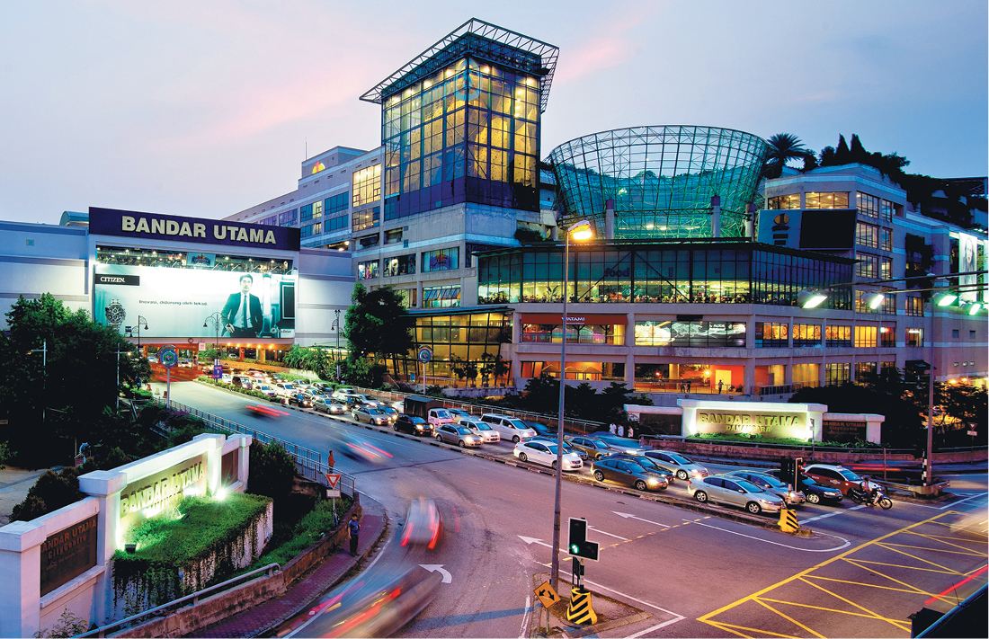 one utama shopping mall
