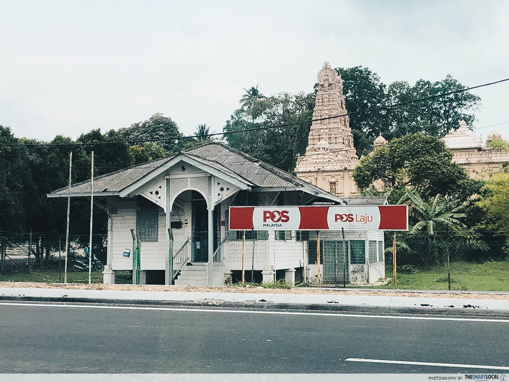 Pos Malaysia Bukit Rotan - roadside