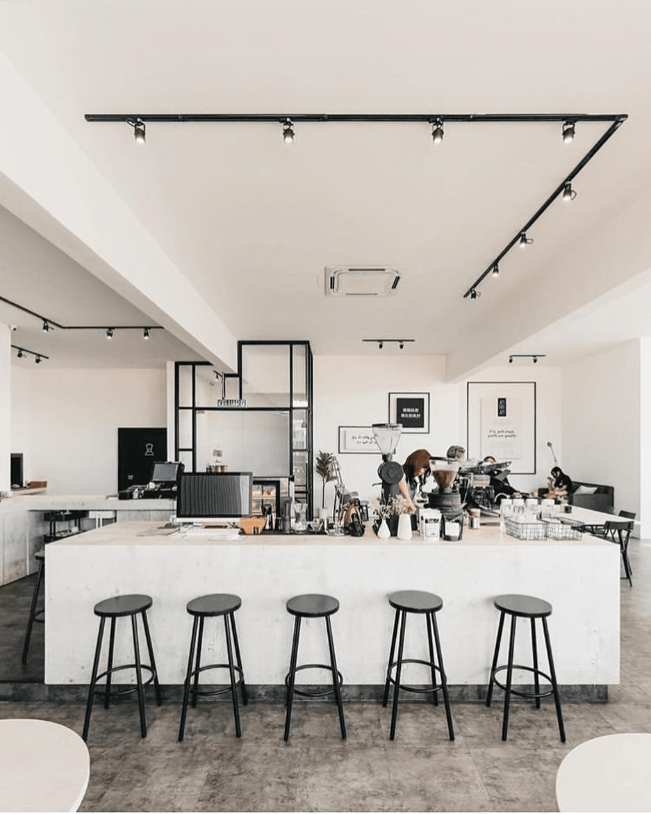 Minimalist Cafes Cheras - The Mechanic Cafe 