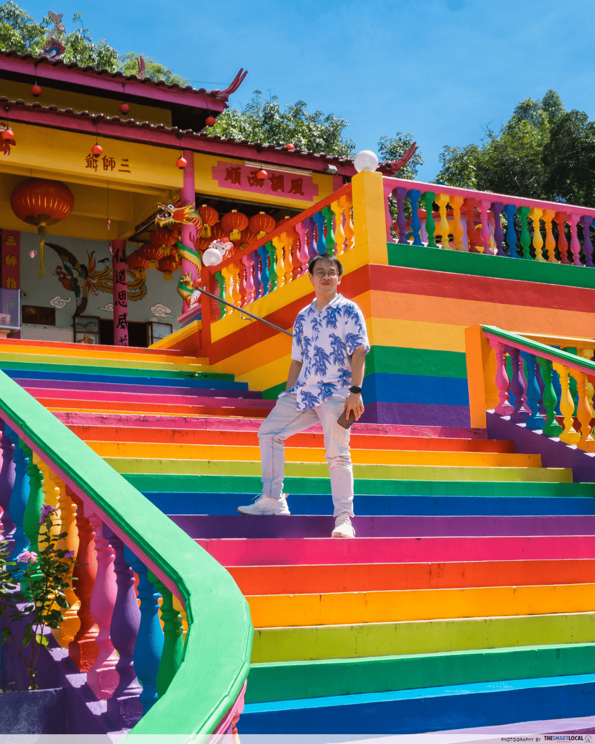 Road trips in Malaysia - colourful temple stairs