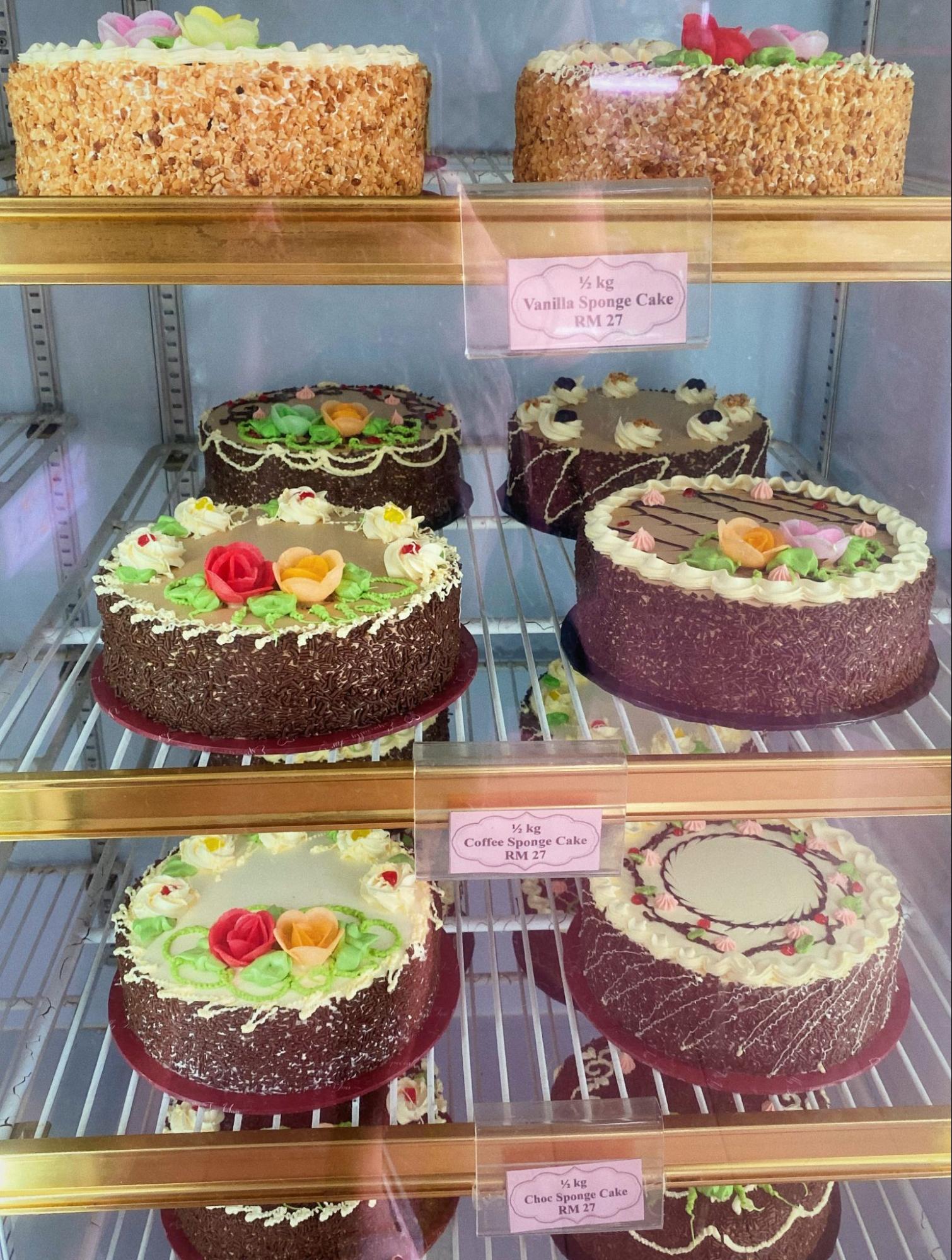 Traditional Bakeries In Penang - yohun cakes