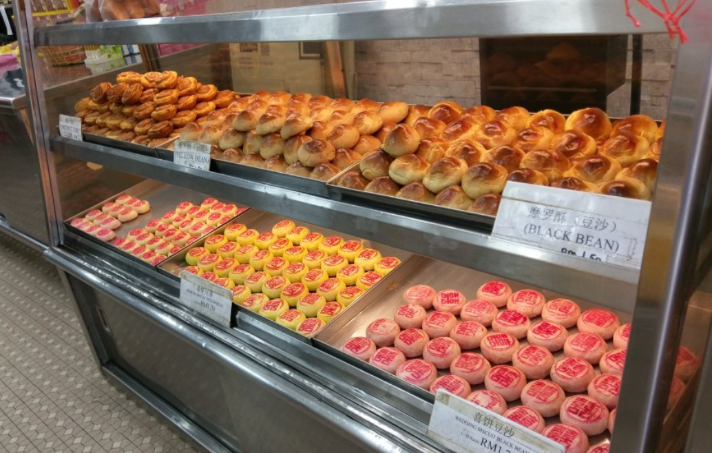 Traditional Bakeries In Penang - ng kee display