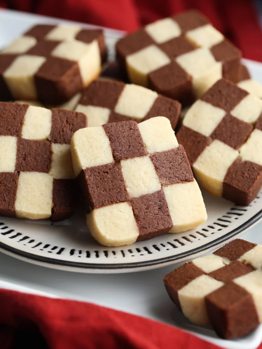 Simple Kuih Raya Recipes - checkerboard