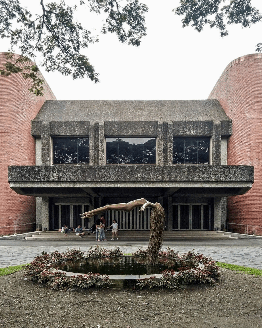 Brutalist buildings Metro Manila - Villamor Hall