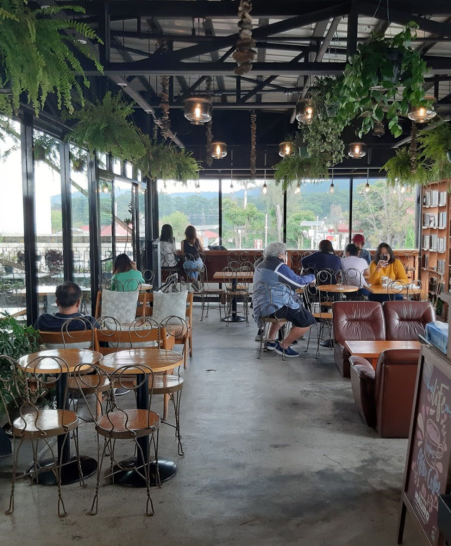 Baguio cafes - Read and Brew