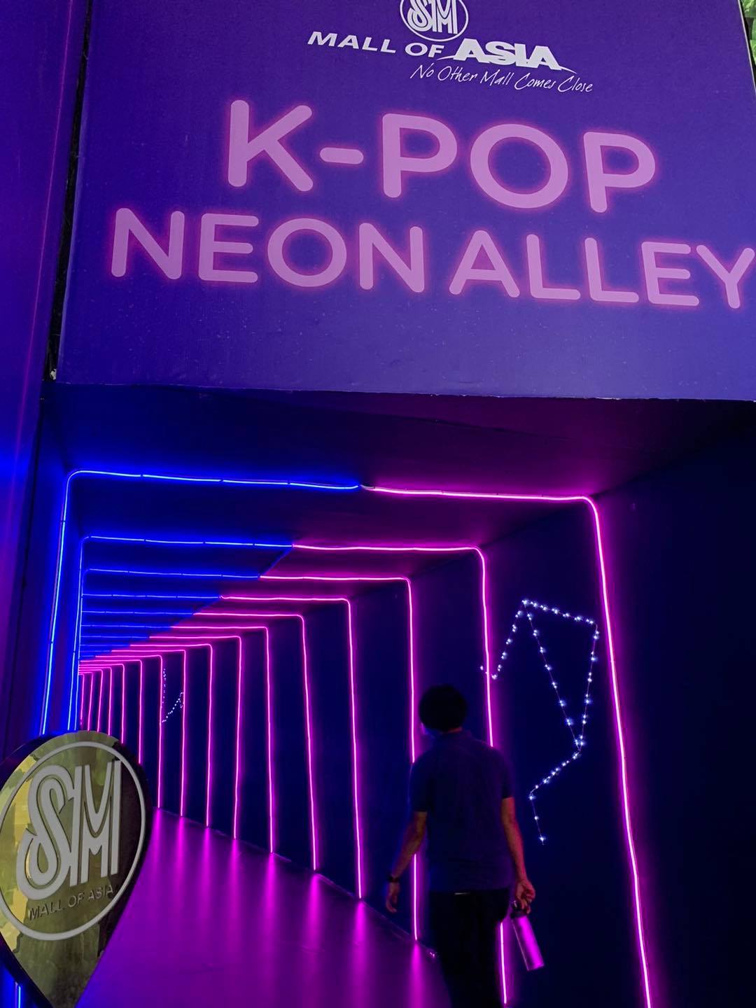 Mall of Asia K-Fest - K-Pop Neon Alley